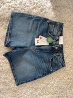 Nieuwe MOM’S short jeans (C&A), W27 (confection 34) ou plus petit, Comme neuf, C&a, Enlèvement ou Envoi