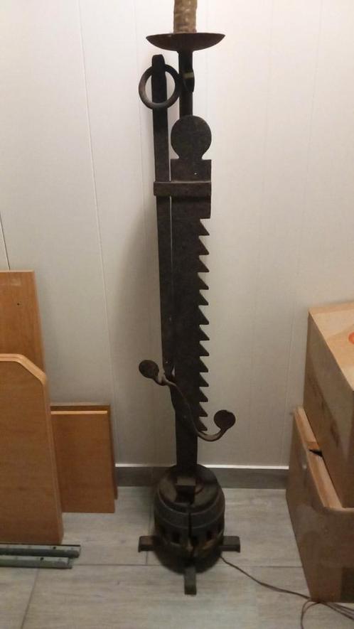 Zeer oude Afrikaanse lamp, Antiek en Kunst, Antiek | Overige Antiek
