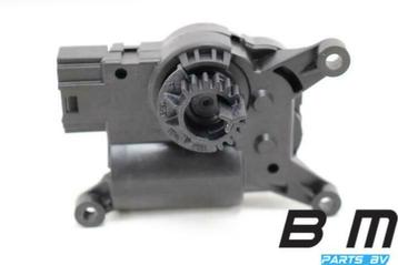 Kachelklep motor VW Touran 5T 5Q0907511K disponible aux enchères