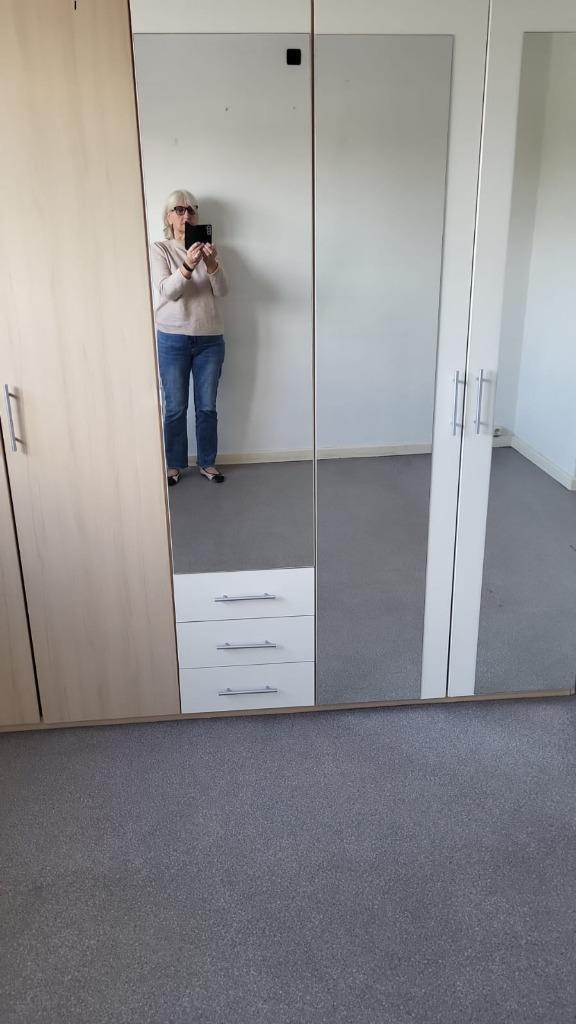 kleerkast 5deuren met spiegels, Huis en Inrichting, Kasten | Kleerkasten, Gebruikt, Met lade(s), Met deur(en), Met plank(en), Met hangruimte