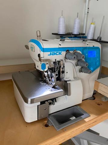 Jack overlock model C4 beschikbaar voor biedingen