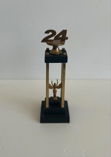 24h Le Mans 1:12 Trophy Beker Trofee Winnaar Winner  beschikbaar voor biedingen