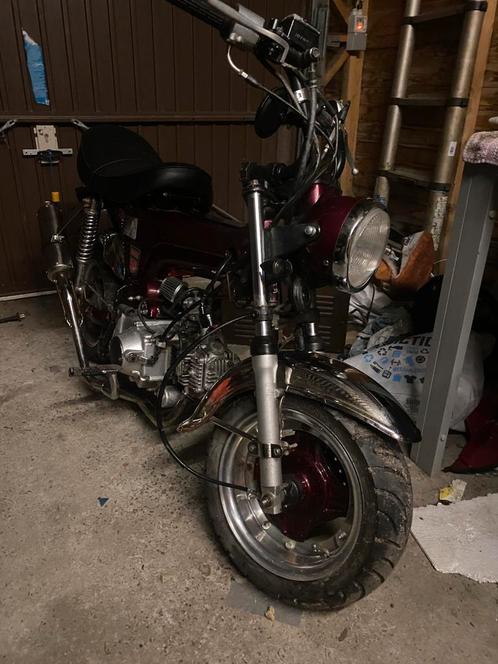 Dax lowrider project b klas (bieden mag), Fietsen en Brommers, Brommers | Honda, Zo goed als nieuw, Ophalen