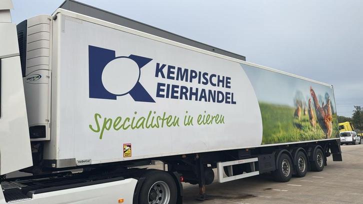 Renders - (CARRIER VECTOR 1950 / BELGIAN TRAILER / LIFT / ST, Auto's, Vrachtwagens, Bedrijf, Te koop, ABS, Aanhangers en Opleggers