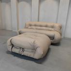 Cassina Soriana - Tweezits bank in Sand Leder, Antiek en Kunst, Ophalen of Verzenden