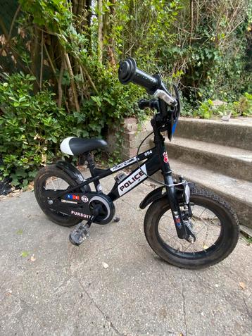 POLICE 14 inch kinderfiets in goede staat. beschikbaar voor biedingen