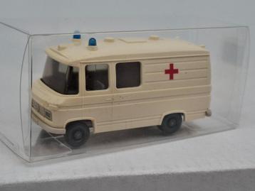 Ambulance Mercedes 406 D - Wiking 1/87, Envoi, Comme neuf, Voiture, Wiking