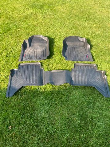 Rubberen automatten ford ranger beschikbaar voor biedingen