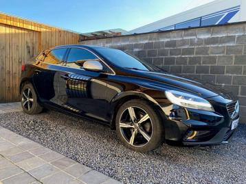 Volvo V40 2.0 D2 R-Design Led Navi Leder BT Pdc Facelift beschikbaar voor biedingen