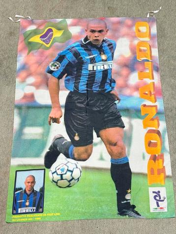 Echte Vintage Ronaldo Luís Nazário de Lima Inter Milan vlag beschikbaar voor biedingen