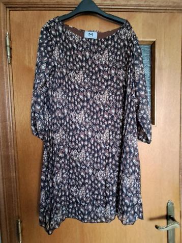 robe fluide noir et marron marque M Paris beschikbaar voor biedingen