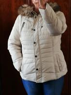 Veste d'hiver à capuche T44, Vêtements | Femmes, Comme neuf, Enlèvement ou Envoi