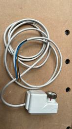 Honeywell elektronische thermostatische regelkranen, Doe-het-zelf en Bouw, Verwarming en Radiatoren, Ophalen, Zo goed als nieuw
