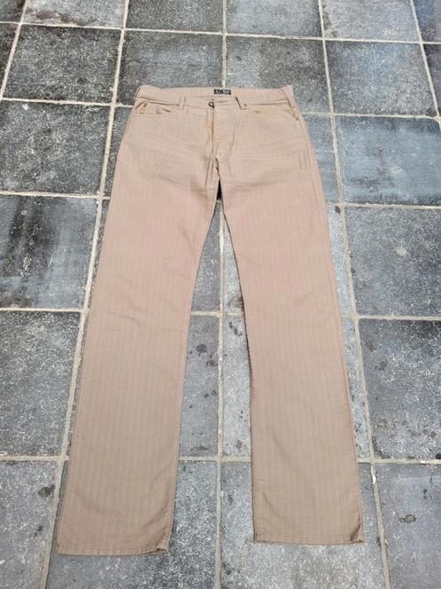 Pantalon marque Armani Jeans, 34 lgt 36, Vêtements | Hommes, Pantalons, Comme neuf, Beige, Enlèvement ou Envoi