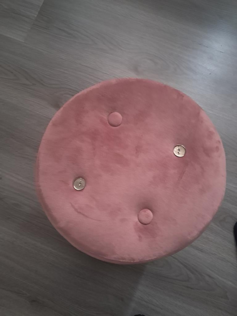 Stoelen  nog  goed, Ophalen