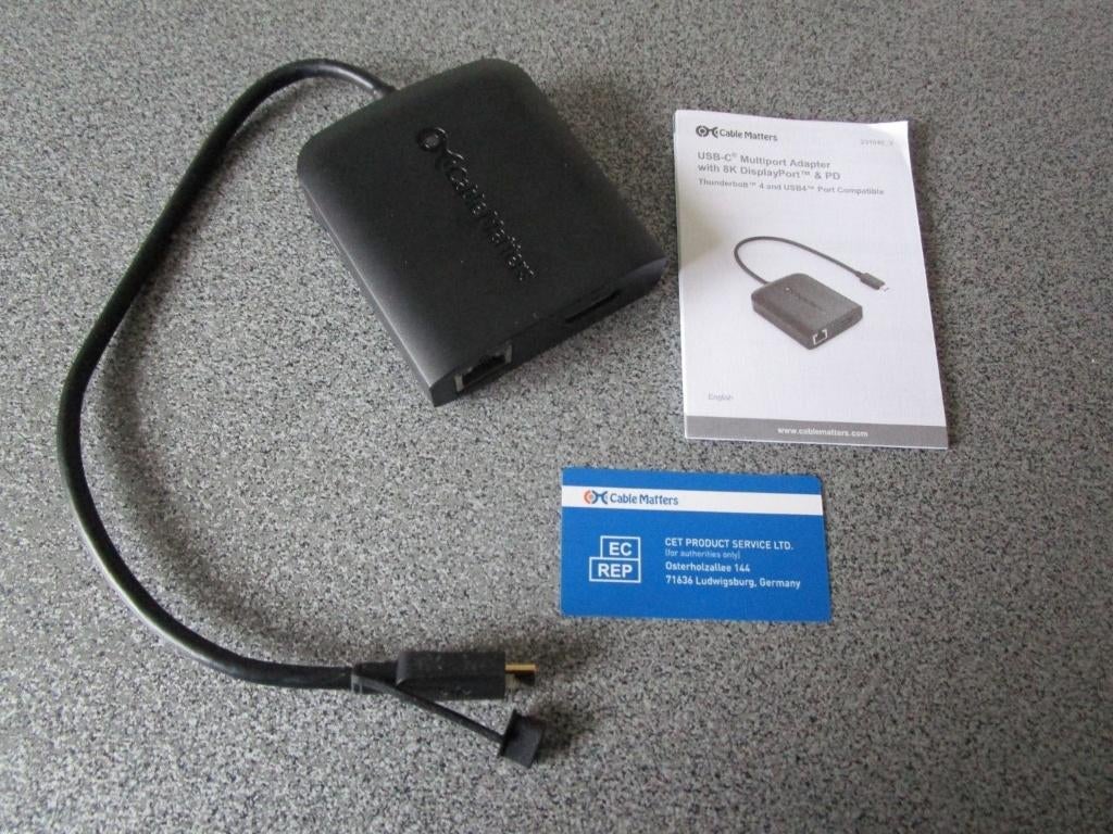 NIEUWE multipoort-adapter van het merk CABLE MATTERS, Computers en Software, Dockingstations, Nieuw, Ophalen of Verzenden, USB-hub