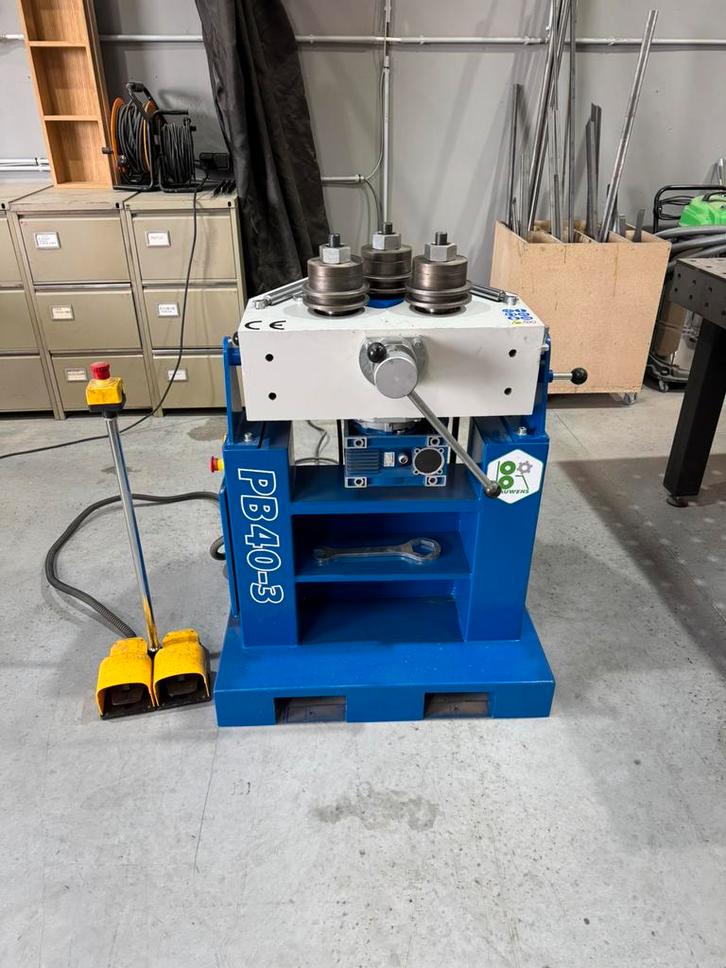 Cintreuse à galets PB 40-3 - Comme neuve, Articles professionnels, Machines & Construction | Technique de soudage, Enlèvement