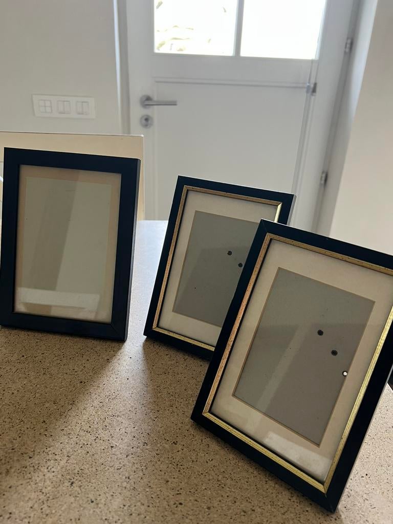 Zwarte fotokaders, Enlèvement, Comme neuf