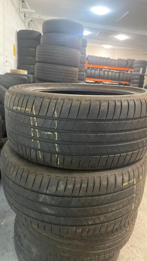 245/40/19-94w merk bridstone met monteren 75 eur per stuk, Auto-onderdelen, Banden en Velgen, Ophalen, 13 inch, Band(en), Zomerbanden