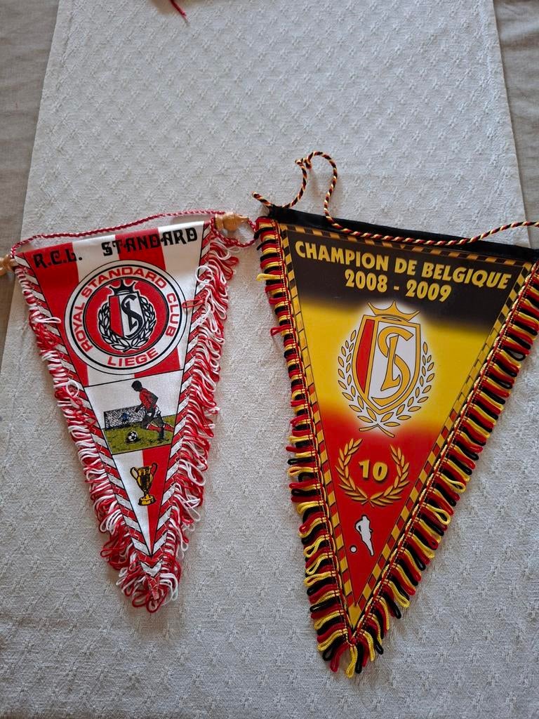 2 wimpels STANDARD LUIK, STANDARD LIEGE, Ophalen of Verzenden