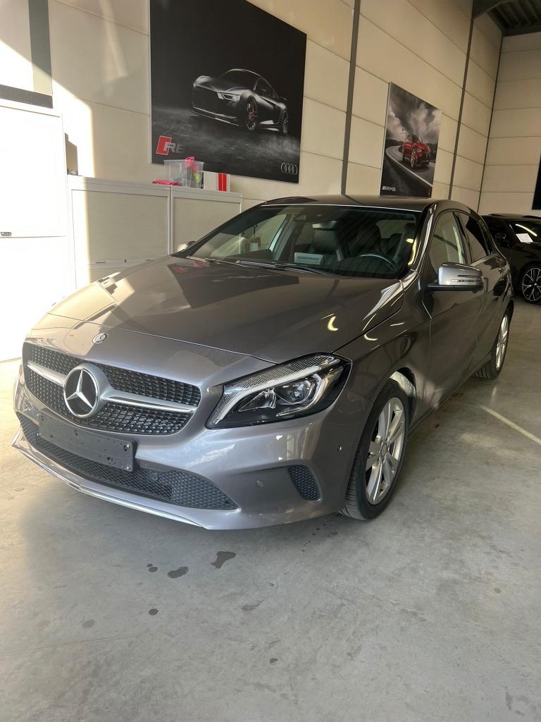 Mercedes-Benz A180D 11/2016, Auto's, Mercedes-Benz, Particulier, A-Klasse, ABS, Airbags, Airconditioning, Alarm, Apple Carplay