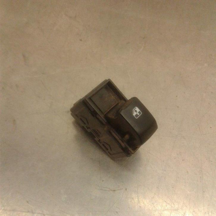 COMMUTATEUR VITRES ELECTRIQUES SsangYong Rexton, Autos : Pièces & Accessoires, Autres pièces automobiles, SsangYong, Utilisé
