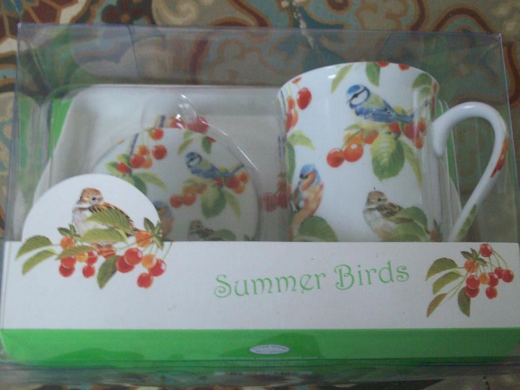 Geschenkset-Gift set Summer Birds nieuw in verpakking., Ophalen of Verzenden, Nieuw, Keramiek