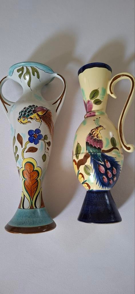 2 Gouda plateel Holland vazen (Decor Elly  en Canaris), Antiek en Kunst, Antiek | Vazen, Ophalen