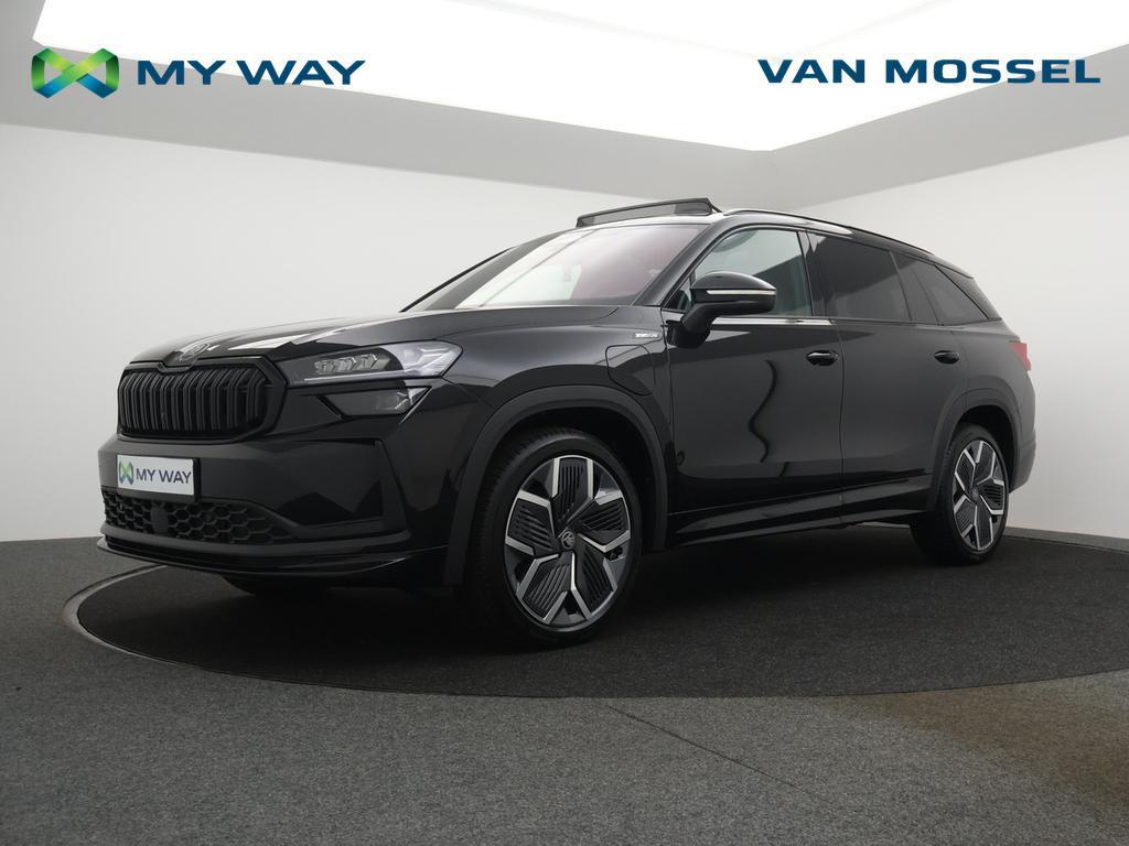 Skoda Kodiaq PHEV Kodiaq PHEV 1.5 TSI Sportline DSG (150 kW), Auto's, Skoda, Automaat, Navigatiesysteem, https://public.car-pass.be/vhr/cc2f0f88-b834-4a7d-b88a-37547082454b