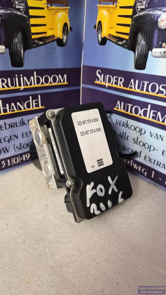 Pompe ABS Volkswagen Fox BJ2006, Autos : Pièces & Accessoires, Électronique & Câbles, Volkswagen, Utilisé