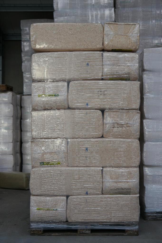 Koolzaadstro (gehakseld) / GRATIS LEVERING, Dieren en Toebehoren, Stalling en Weidegang, Stalling, Accessoires