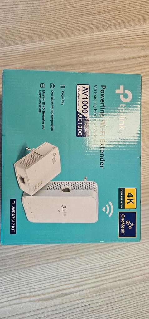 TP-Link Powerline WiFi AV1000 AC1200 TL-WPA7517 nieuw, Computers en Software, Netwerk switches, Ophalen of Verzenden