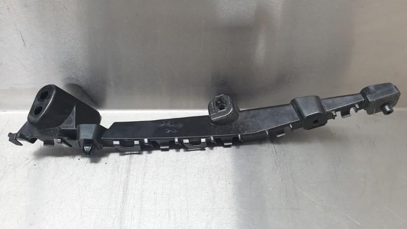 BUMPERSTEUN LINKS VOOR Baleno (EW / FW) (|7173268P0|), Gebruikt, Suzuki