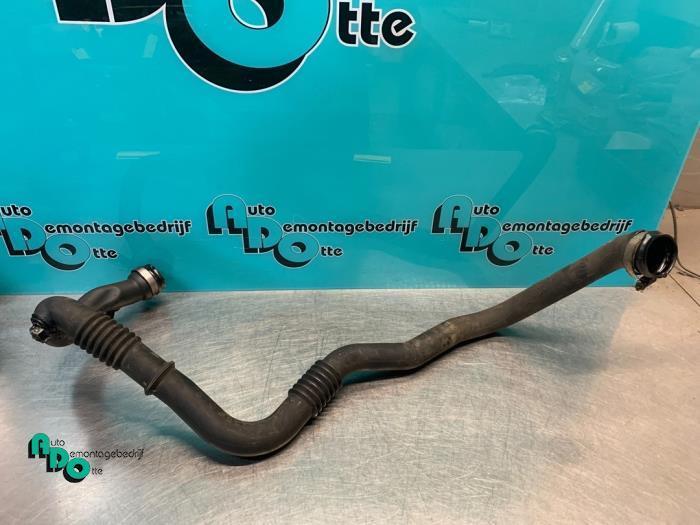 Tuyau intercooler d'un Dacia Logan (Logan 1 04-), Autos : Pièces & Accessoires, Climatisation & Chauffage, Dacia, Utilisé, 3 mois de garantie