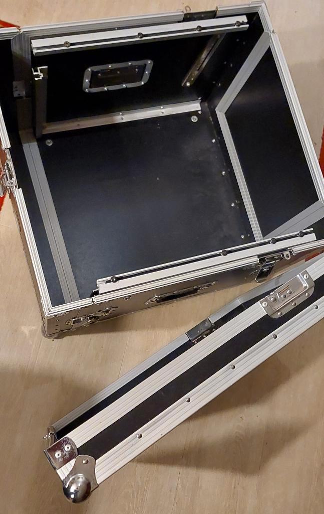 Flightcase, Muziek en Instrumenten, Dj-sets en Draaitafels, Gebruikt, Dj-set, Overige merken, Ophalen