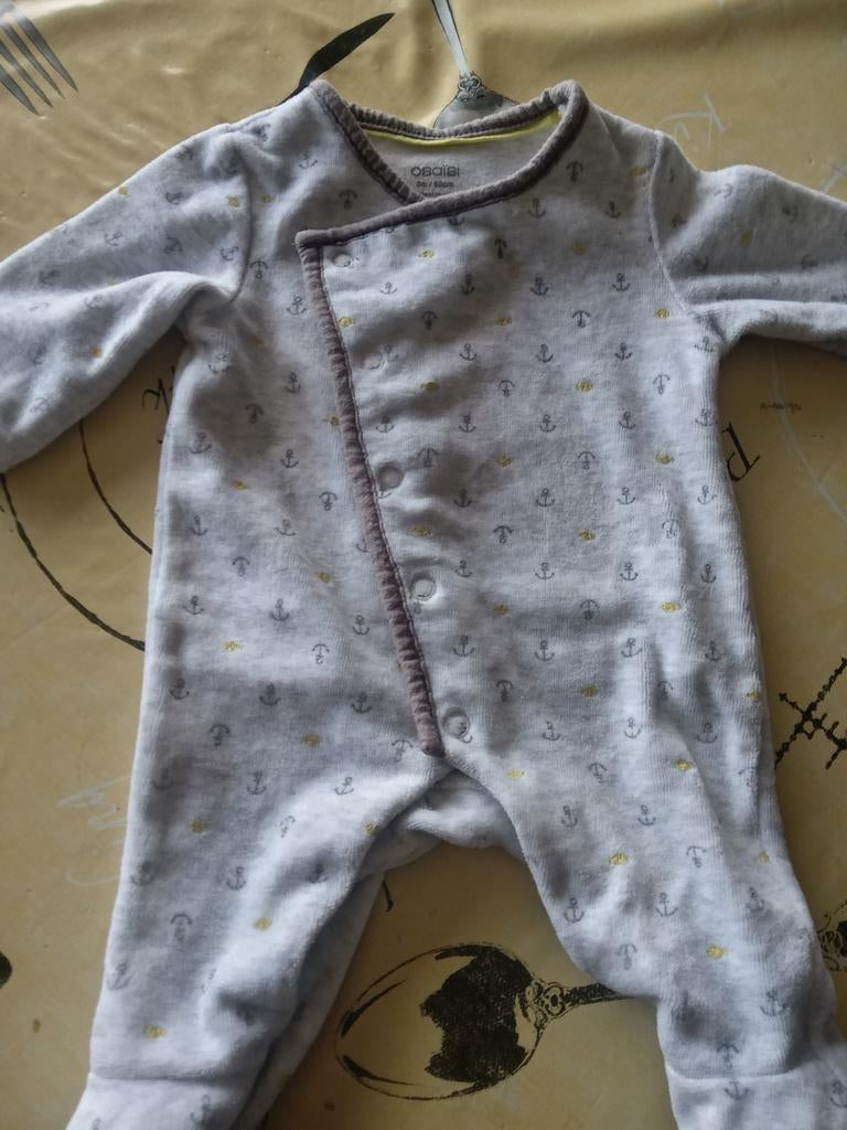 Pyjama pour bébé taille 50, Enfants & Bébés, Enlèvement, Comme neuf, Garçon, Costume