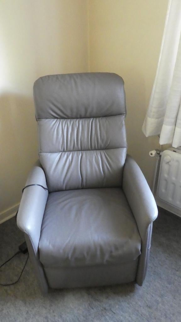 Fauteuil relax électrique., Maison & Meubles, Fauteuils, Cuir, Enlèvement