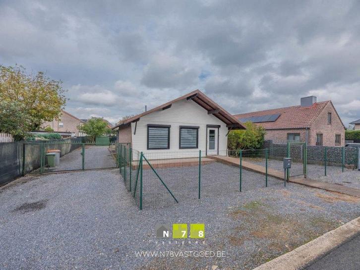 Dilsen-Stokkem +vrijstaand + gelijkvloers + 1 slaapkamer, Immo, Maisons à vendre, Province de Limbourg, 500 à 1000 m², Maison individuelle