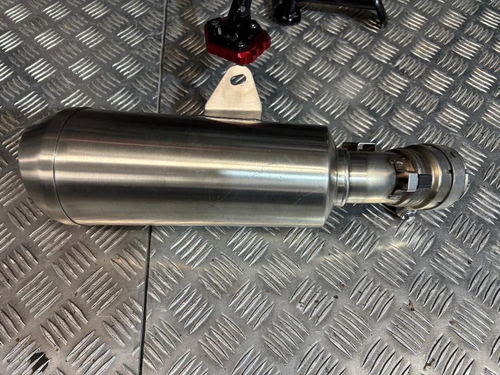 Kawasaki Z900RS Silencieux d'échappement d'origine, Motos, Enlèvement ou Envoi, Utilisé