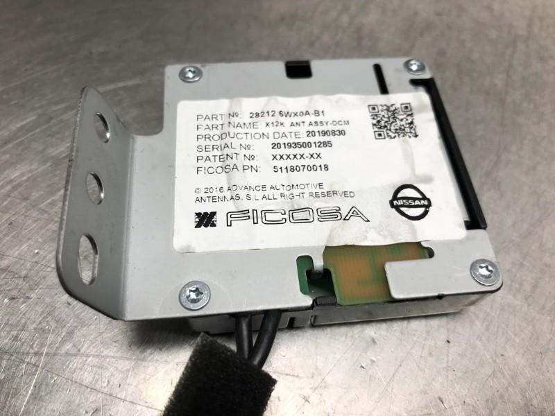 ANTENNE GPS Nissan NV 200 (M20M) (|282126WX0AB1|), Dhr. M. Roggen, Stadsweg 37 37
9917 PV  WIRDUM GR., NL, Nissan, Utilisé