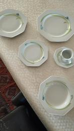 Servies Leonard - 4 of 8 te koop - DRINGEND, Antiek en Kunst, Ophalen