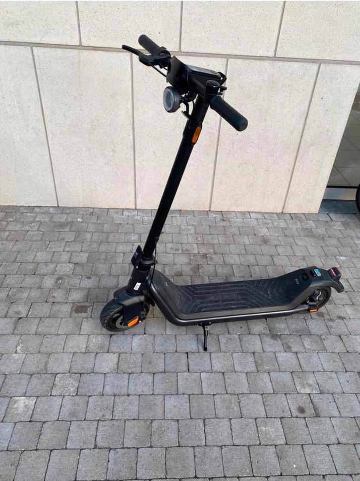 Niu step te koop, Vélos & Vélomoteurs, Trottinettes, Comme neuf, Enlèvement ou Envoi
