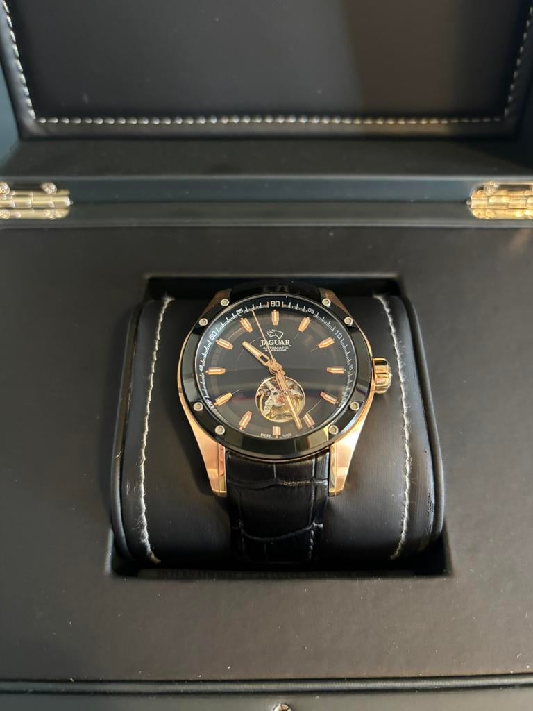 Montre Jaguar pour homme, Bijoux, Sacs & Beauté, Montres | Hommes, Enlèvement, Comme neuf