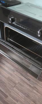 Four encastrable AEG quasi neuf (livré fin 2025, Electroménager, Fours, Enlèvement, Four