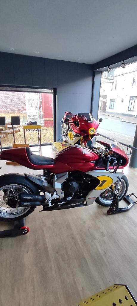 MV Agusta Superveloce Ago #296/311, Motoren, Motoren | Overige merken, Particulier, Super Sport, meer dan 35 kW, 3 cilinders, Motorrijbewijs A