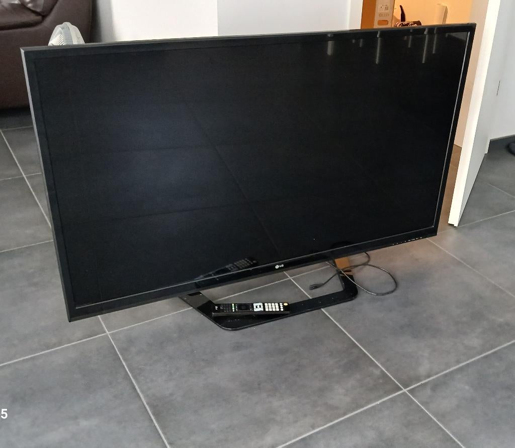 TV LG Led full hd 140cm, TV, Hi-fi & Vidéo, LED, 50 Hz, Enlèvement, Utilisé