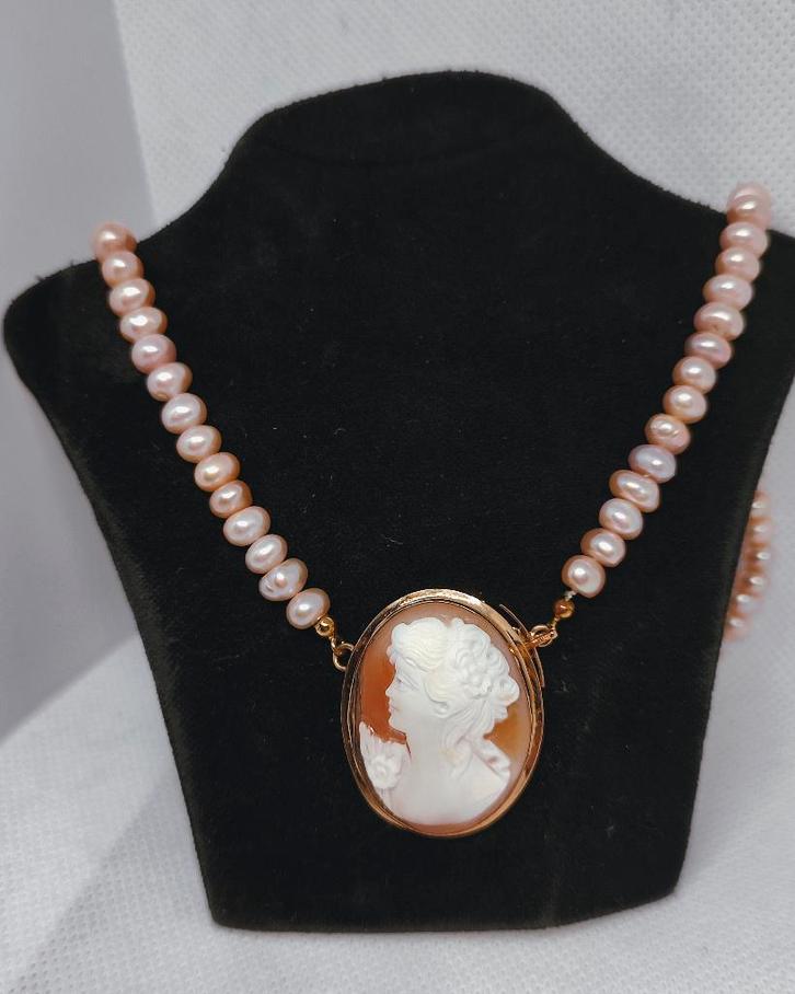Antieke parels collier met cameo,  England 1900, Bijoux, Sacs & Beauté, Bijoux anciens, Autres types, Or, Enlèvement ou Envoi