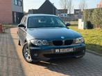 BMW 120i – 2.0 Benzine – 150 pk – Handgeschakeld, Auto's, Voorwielaandrijving, 1 Reeks, 1995 cc, Zwart