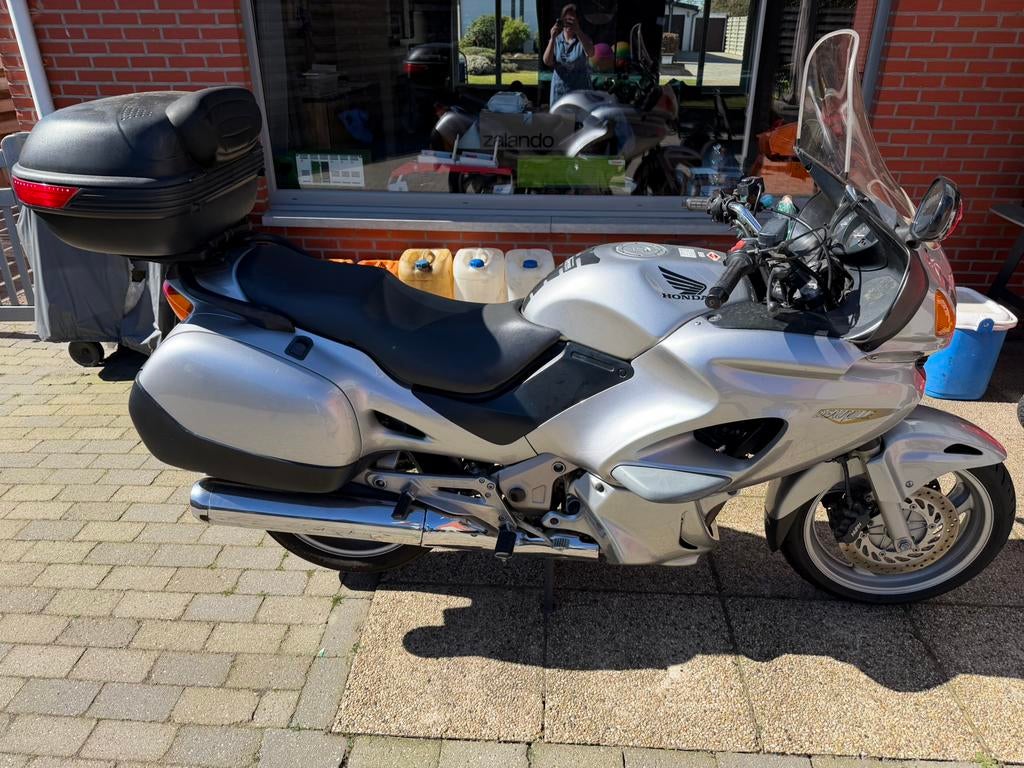 Honda, Motos, Enlèvement