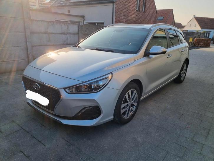 Hyundai i30 station Benzine, Auto's, Hyundai, Particulier, i30, ABS, Achteruitrijcamera, Adaptieve lichten, Airbags, Airconditioning
